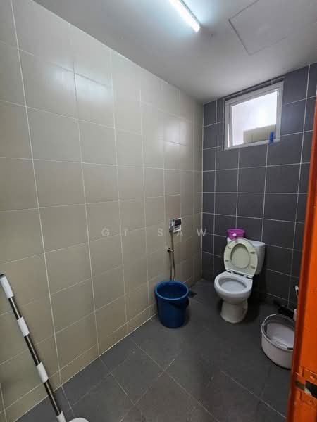 Kedai untuk Disewa di Bandar Baru Sri Petaling (Sri Petaling) - GT Saw - Bathroom - PropertyGuru.com.my