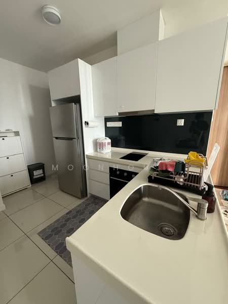 Servis Apartment untuk Disewa di Avara - Moonhou . - Kitchen - PropertyGuru.com.my