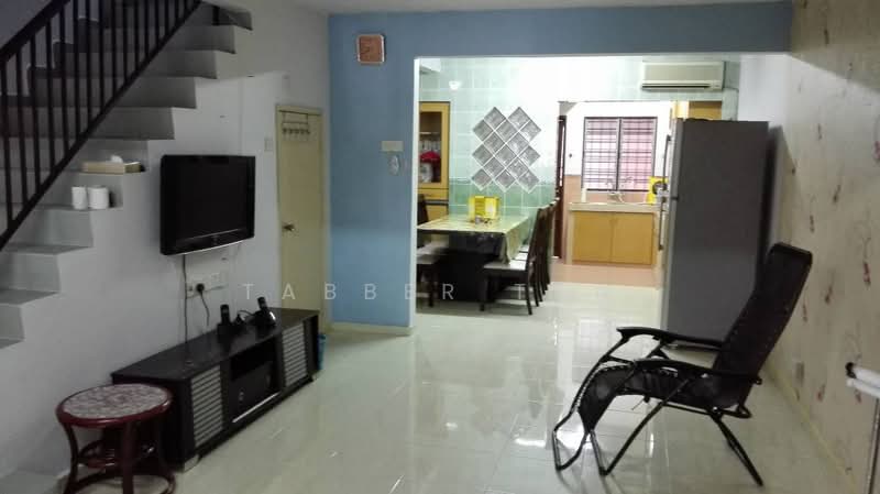 Rumah Teres 2 Tingkat untuk Disewa di Pandan Indah (Ampang) - Tabber Tan - Living Room - PropertyGuru.com.my