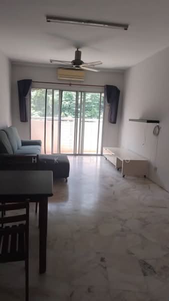 Apartment for Rent at Pangsapuri Saraka - H.K Ching - Living Room - PropertyGuru.com.my