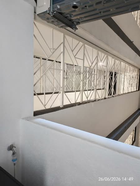 Servis Apartment untuk Disewa di Aster Hill - Shawn Lee Kah Kit - Corridor - PropertyGuru.com.my