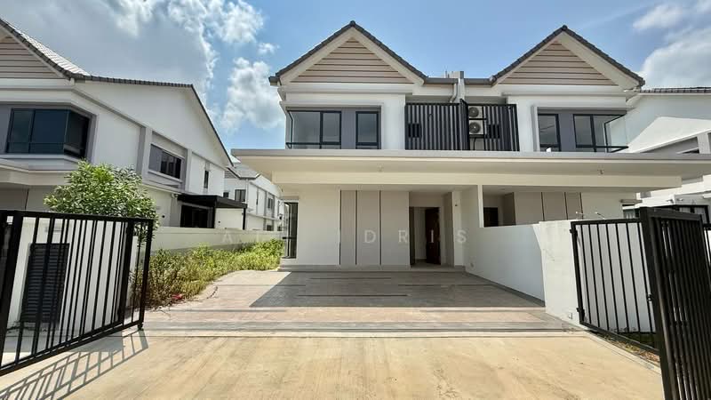 Semi-Detached House for Sale in Cyber 10 (Cyberjaya) - Ali Idris - Exterior - PropertyGuru.com.my