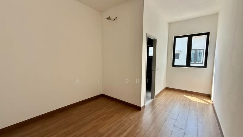 Semi-Detached House for Sale in Cyber 10 (Cyberjaya) - Ali Idris - Interior - PropertyGuru.com.my