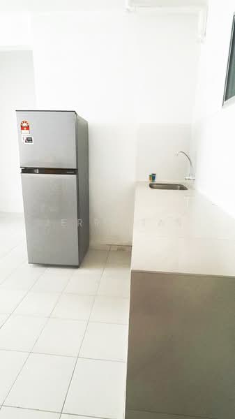 Pangsapuri untuk Disewa di The Rise Collection 1 - Jerry Tan - Kitchen - PropertyGuru.com.my