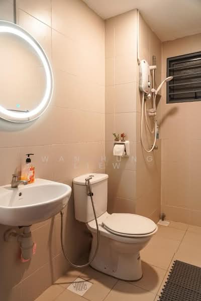 Servis Apartment untuk Dijual di Brio Setia Walk - Wan Hung Liew - Bathroom - PropertyGuru.com.my