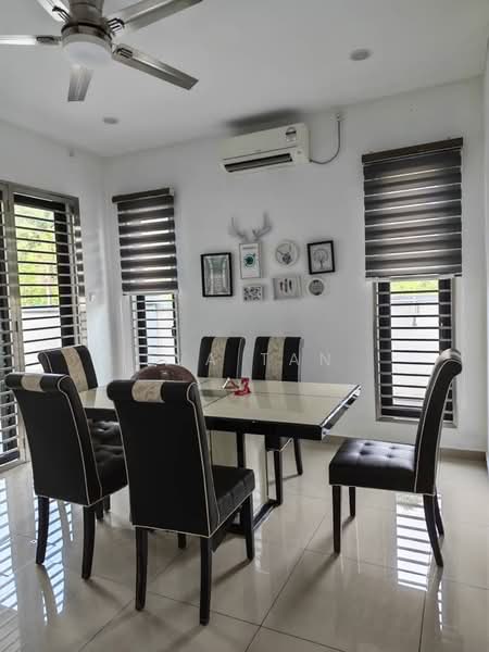 Cluster House for Sale in Taman Pulai Hijauan (Skudai) - Eva Tan - Dining Room - PropertyGuru.com.my
