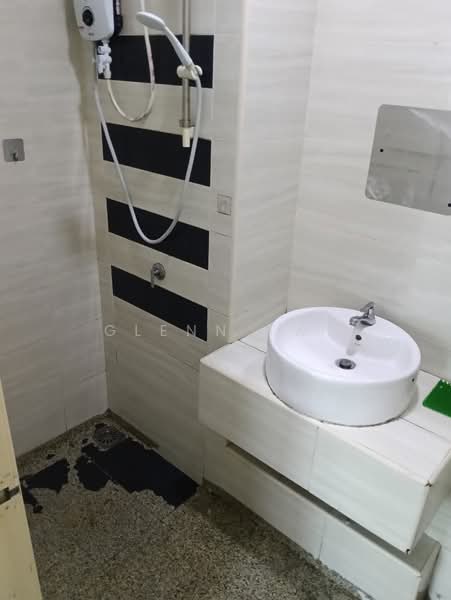 Kediaman Servis untuk Disewa di D'Summit Residences - Glenn Twe - PropertyGuru.com.my