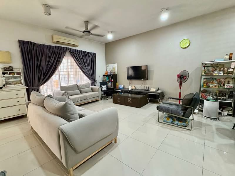 2-storey Terraced House for Sale in Sutera Damansara (Damansara Damai) - Jennifer Yap - Living Room - PropertyGuru.com.my