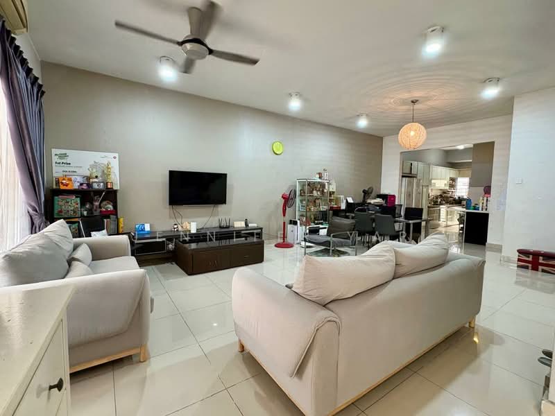 2-storey Terraced House for Sale in Sutera Damansara (Damansara Damai) - Jennifer Yap - Living Room - PropertyGuru.com.my
