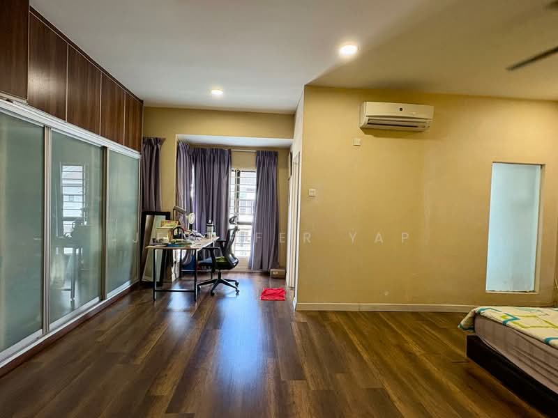2-storey Terraced House for Sale in Sutera Damansara (Damansara Damai) - Jennifer Yap - Bedroom - PropertyGuru.com.my