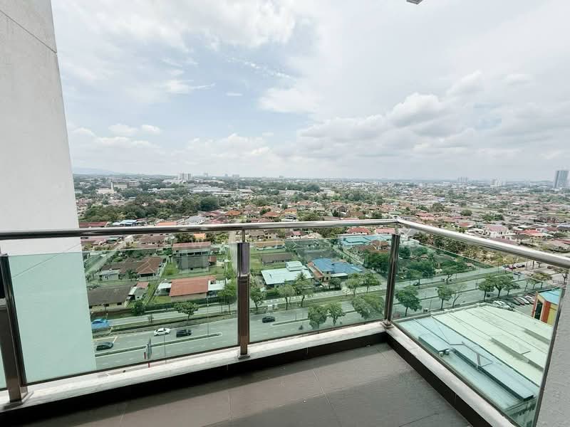 Condominium for Sale at M Condominium @ Larkin - Edward Siow - Balcony - PropertyGuru.com.my