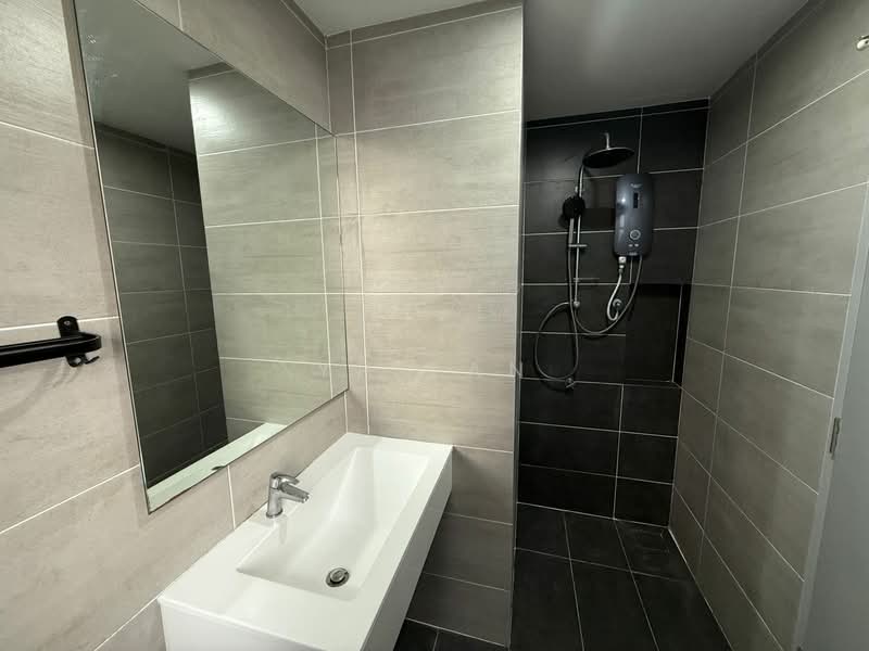 Kondominium untuk Disewa di Platinum Arena - YP Tan - Bathroom - PropertyGuru.com.my
