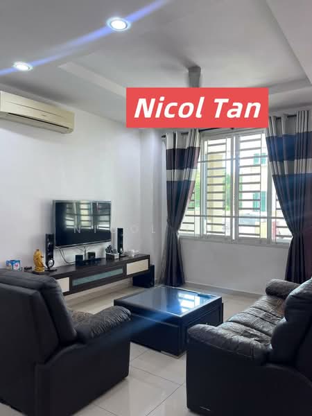 Rumah Teres 3 Tingkat untuk Dijual di Taman Beduk Indah (Sungai Bakap) - Nicol Tan - Living Room - PropertyGuru.com.my