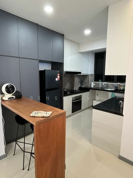 Servis Apartment untuk Disewa di United Point (Residensi Berpadu) - Benson Ng - Kitchen - PropertyGuru.com.my