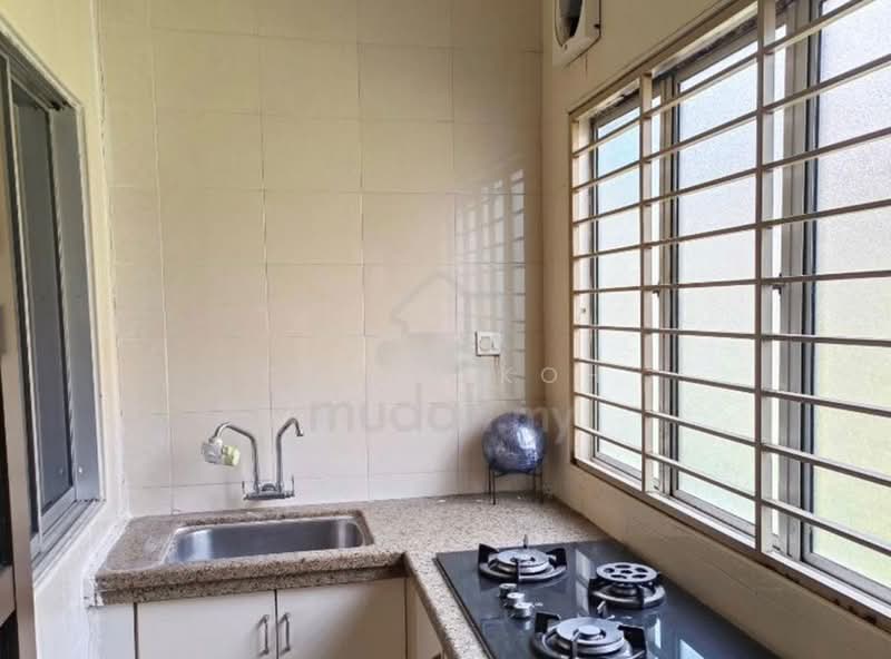 Rumah Teres 2 Tingkat untuk Dijual di Bandar Puteri Puchong (Puchong) - Kenny Koh - Kitchen - PropertyGuru.com.my