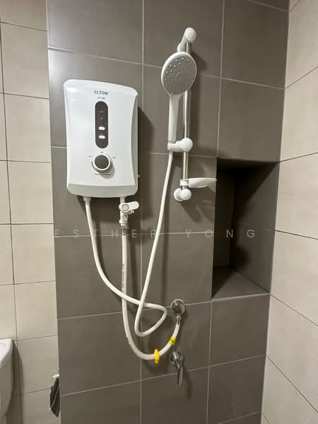 Servis Apartment untuk Disewa di ANYA at Shorea Park - Esther Yong - Bathroom - PropertyGuru.com.my