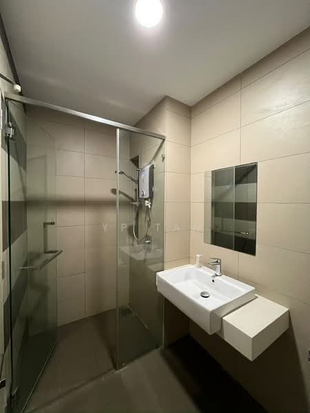 Kondominium untuk Disewa di Kuchai Sentral - YP Tan - Bathroom - PropertyGuru.com.my