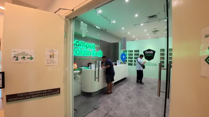 Pejabat untuk Disewa di Petaling Jaya (Selangor) - Pik Har Chan - Entrance - PropertyGuru.com.my