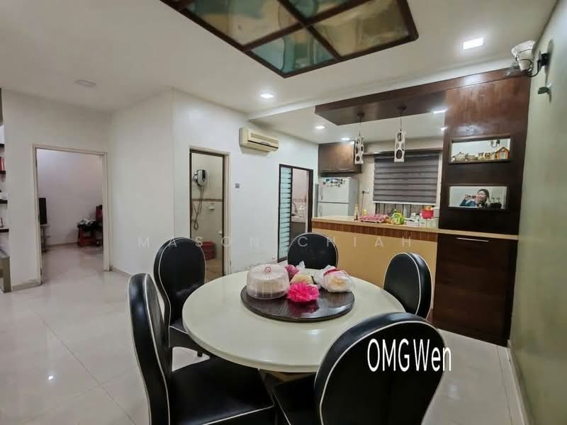 Rumah Berkembar untuk Dijual di Bandar Bukit Raja (Klang) - Mason Chiah - Dining Room - PropertyGuru.com.my