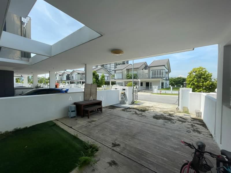 2-storey Terraced House for Sale in Bandar Gamuda Gardens (Rawang) - Alan Chin - Exterior - PropertyGuru.com.my