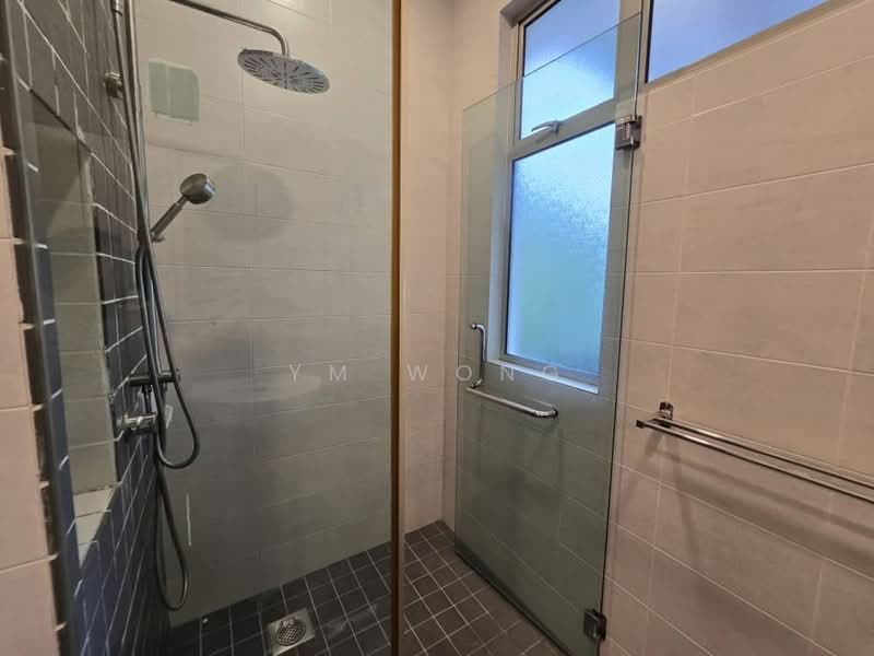 Semi-Detached House for Sale in Iskandar Puteri (Nusajaya) (Johor) - Ym Wong - Bathroom - PropertyGuru.com.my