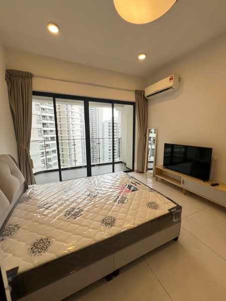 Condominium for Rent at Bay Point @ Country Garden Danga Bay - Eve Neo - Bedroom - PropertyGuru.com.my