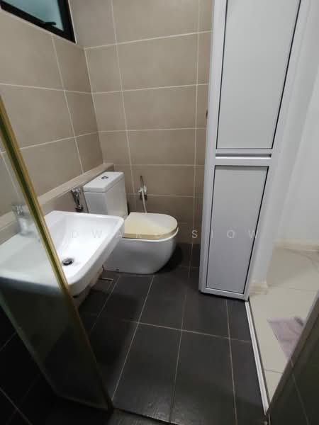 Service Residence for Rent at D'Pristine - Edward Siow - Bathroom - PropertyGuru.com.my