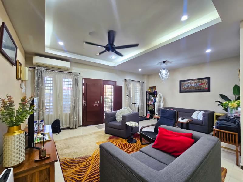 Rumah Teres 2 Tingkat untuk Dijual di Dengkil (Selangor) - FARAH YUSUF - Living Room - PropertyGuru.com.my