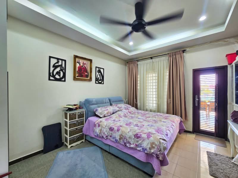 Rumah Teres 2 Tingkat untuk Dijual di Dengkil (Selangor) - FARAH YUSUF - Bedroom - PropertyGuru.com.my