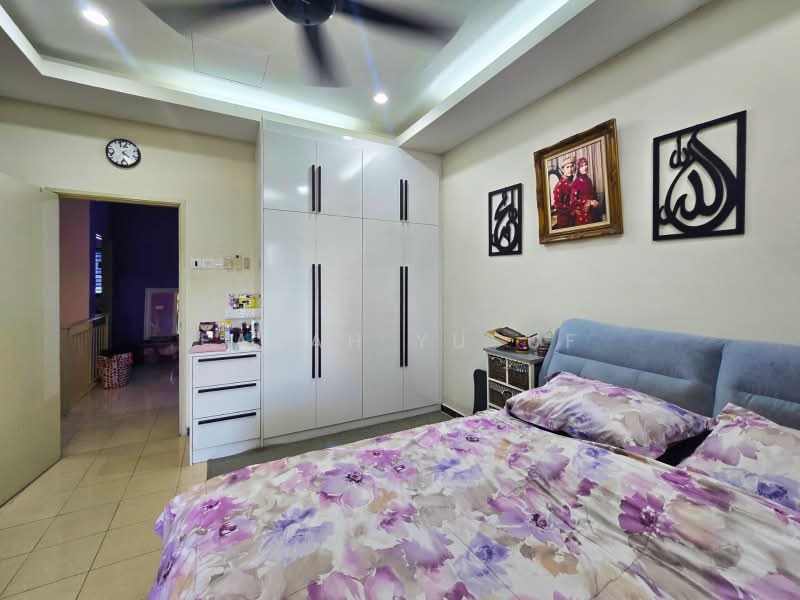 Rumah Teres 2 Tingkat untuk Dijual di Dengkil (Selangor) - FARAH YUSUF - Bedroom - PropertyGuru.com.my