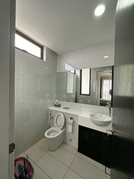 Service Residence for Sale at Setia Sky 88 - Phang Elainne - Bathroom - PropertyGuru.com.my