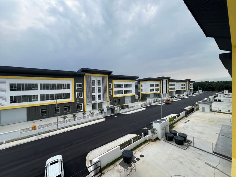 Semi-D Factory for Rent in Telok Panglima Garang (Telok Panglima Garang) - Eric Yap - Exterior - PropertyGuru.com.my