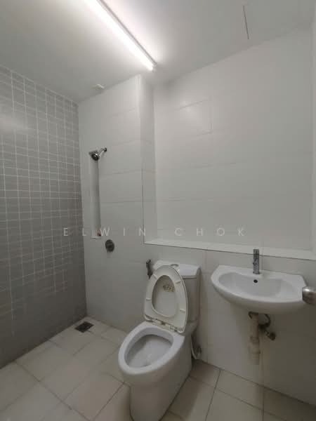 Rumah Berkembar untuk Disewa di Setia Damai (Setia Alam) - Elwin Chok - Bathroom - PropertyGuru.com.my