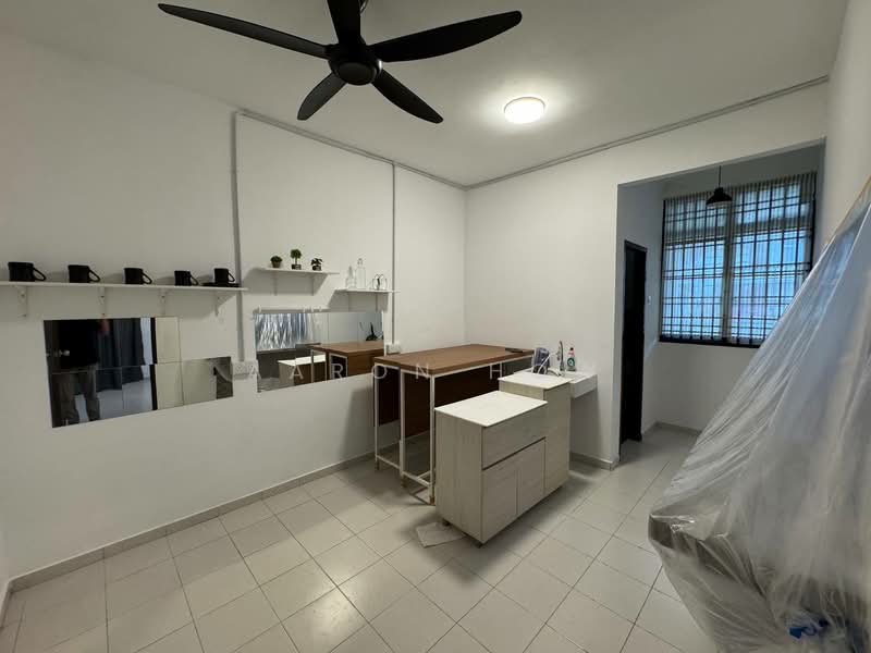 Townhouse for Rent in Taman Legenda Putra (Kulai) - Aaron How - Interior - PropertyGuru.com.my