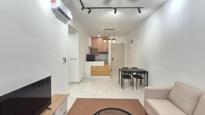 Kediaman Servis untuk Disewa di Nexus Taman Pertama - Ginnz Chan - Living Room - PropertyGuru.com.my