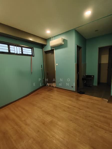 Shop for Rent in Eco Business Park 2 Senai (Senai) - Phang Elainne - Interior - PropertyGuru.com.my