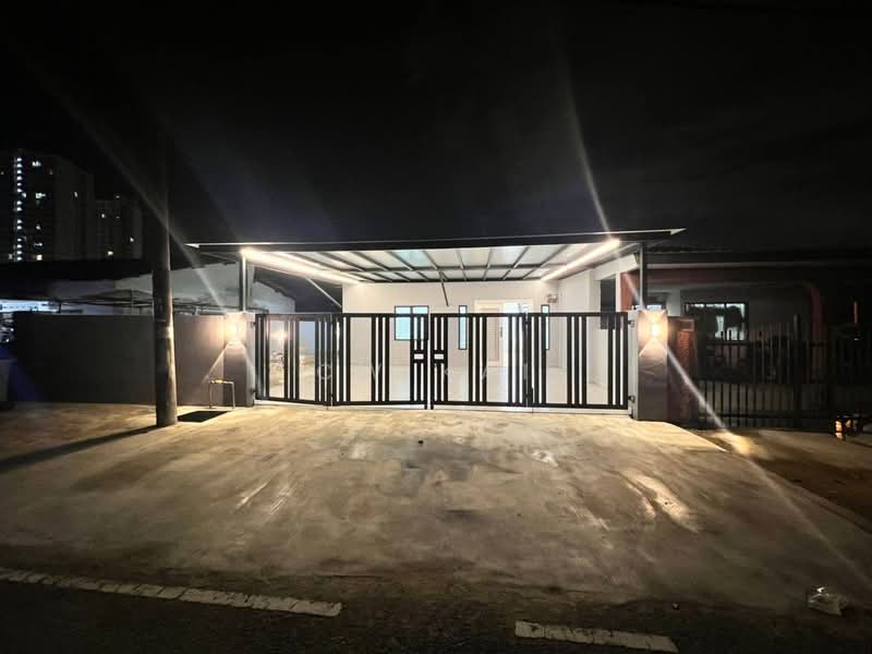 Semi-Detached House for Sale in Taman Bunga Ros (Tebrau) - CW KAI - PropertyGuru.com.my