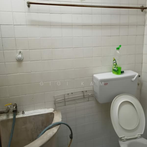 Rumah Teres 2 Tingkat untuk Dijual di Kuala Lumpur (Kuala Lumpur) - Gigi Kam - Bathroom - PropertyGuru.com.my