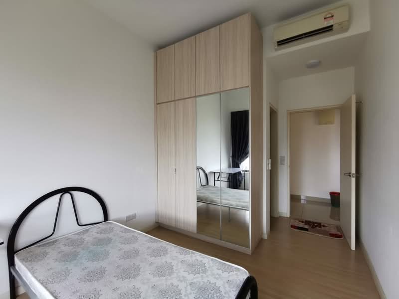 Condominium for Sale at Lakeville Residence - Nic Low - Bedroom - PropertyGuru.com.my