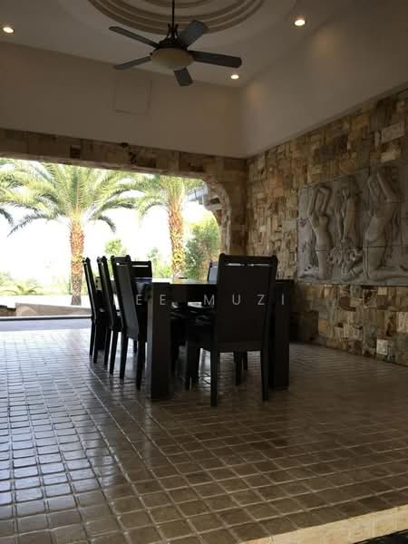 Bungalow for Sale in Tanjung Rambutan (Hulu Kinta) - Lee Muzi - Dining Room - PropertyGuru.com.my
