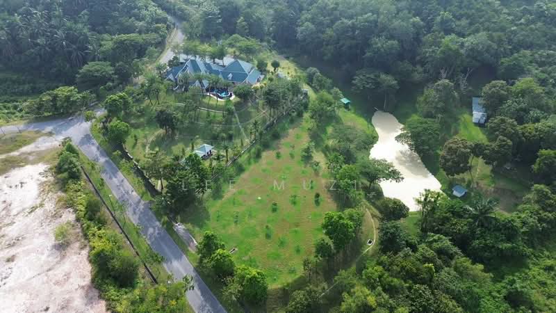 Bungalow for Sale in Tanjung Rambutan (Hulu Kinta) - Lee Muzi - Exterior - PropertyGuru.com.my