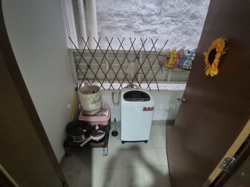 Condominium for Sale at Sri Putramas III / Royal Regent - Remus Chen - Balcony - PropertyGuru.com.my