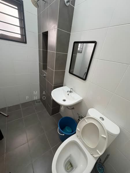 2-storey Terraced House for Rent in Seksyen U13 (Setia Alam) - Max Khor Phor xiong - Bathroom - PropertyGuru.com.my