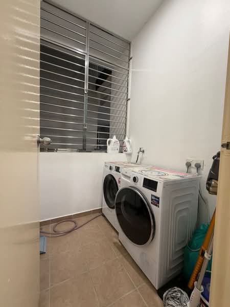 Service Residence for Rent at D'Summit Residences - Wendy Tay - PropertyGuru.com.my