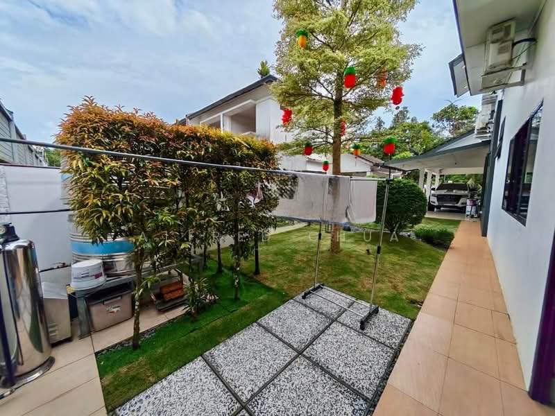 Semi-Detached House for Sale in Tabuan Jaya (Kuching) - Alfred Chua - Exterior - PropertyGuru.com.my