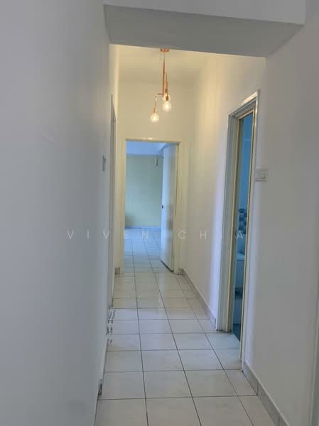 Condominium for Sale at Kelana Puteri - Viven Chia - Corridor - PropertyGuru.com.my