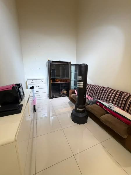 Rumah Teres 2 Tingkat untuk Disewa di Johor Bahru (Johor) - Alicia Voon - Living Room - PropertyGuru.com.my