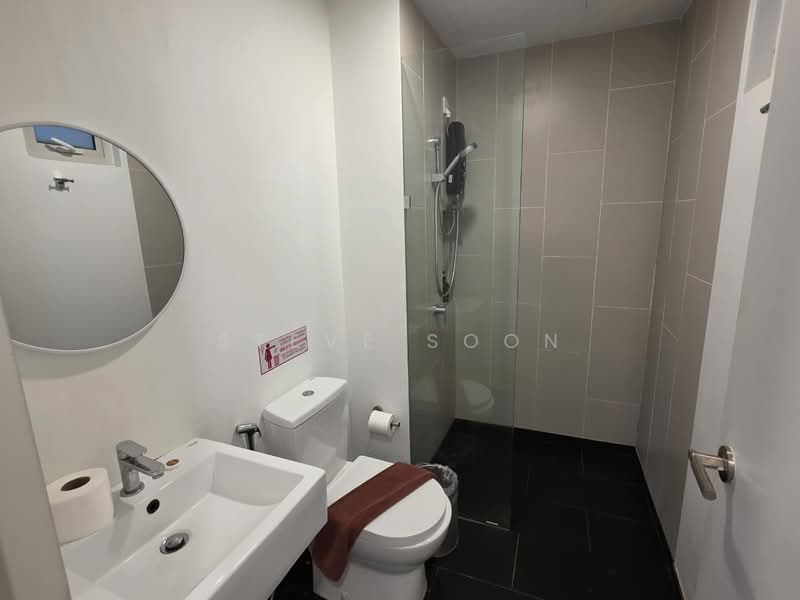 Service Residence for Sale at UNA Serviced Apartment - Steve Soon - Bathroom - PropertyGuru.com.my