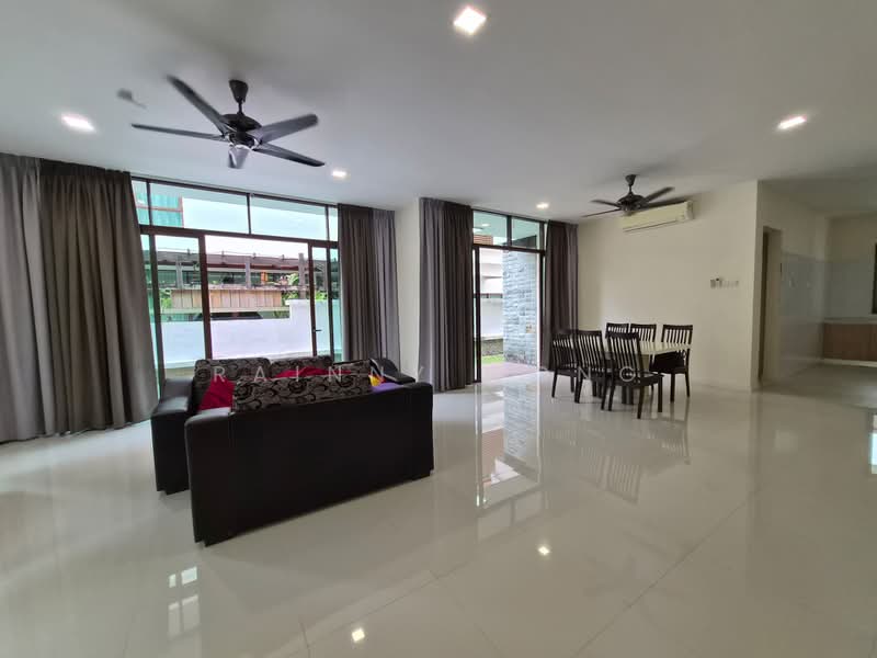 Rumah Berkembar untuk Disewa di Batu Ferringhi (Penang) - Rainny Wong - Living Room - PropertyGuru.com.my