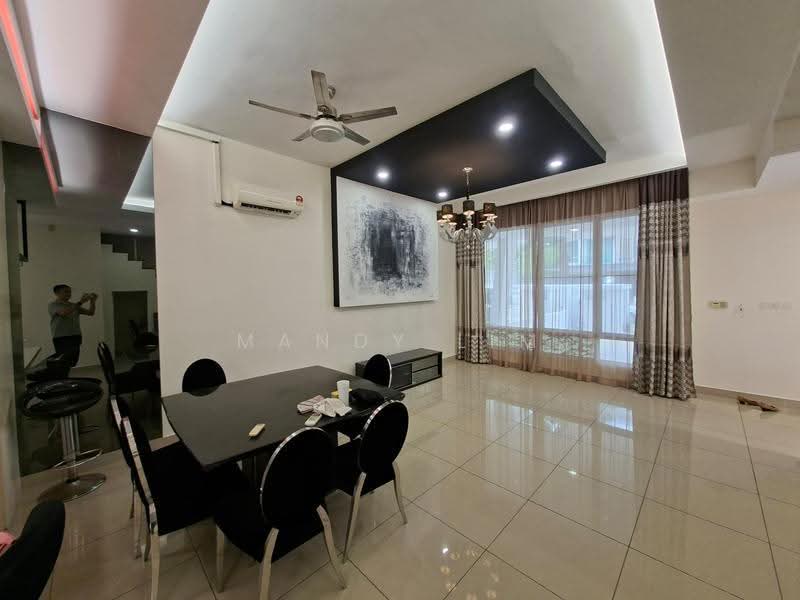 3-storey Terraced House for Rent in Cyberjaya (Selangor) - Mandy Lim - Dining Room - PropertyGuru.com.my